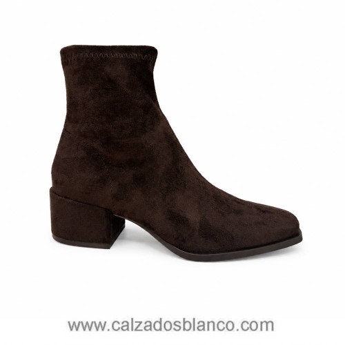 Bota JF8021-1 Marrón  105-0110 