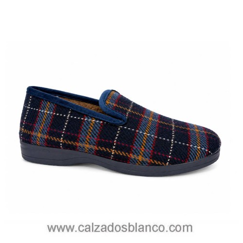 Zapatilla 180 CUADROS Cerrada  211-0173 